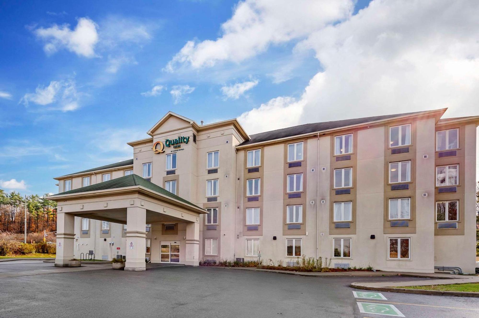 Quality Inn Отава Екстериор снимка